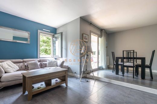 Apartment in Nogent-sur-Marne, Val-de-Marne