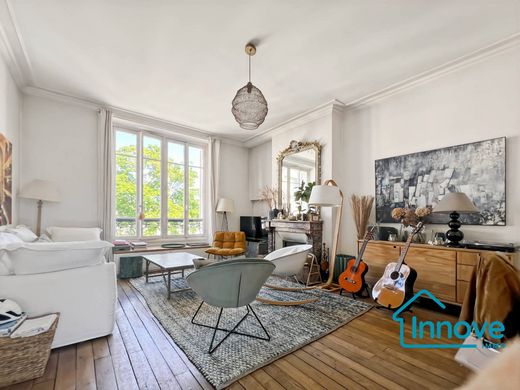 Apartment in Versailles, Yvelines