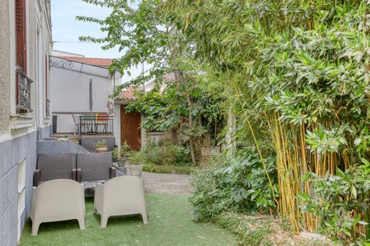 Luxury home in Villejuif, Val-de-Marne