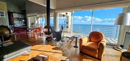 Πολυτελή κατοικία σε Cervera de la Marenda, Pyrénées-Orientales