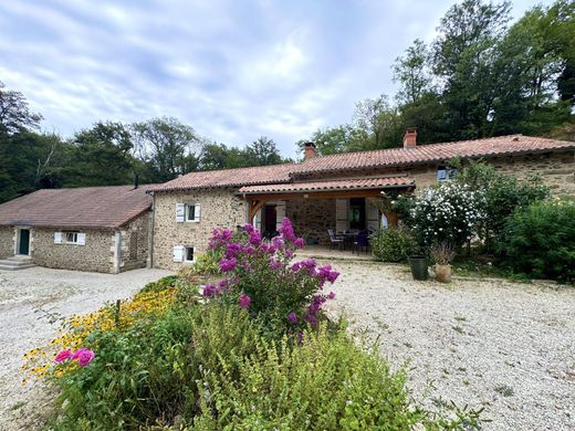 Casa di lusso a Saint-Romain-et-Saint-Clément, Dordogna