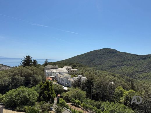Luxus-Haus in Santa-Maria-di-Lota, Haute-Corse