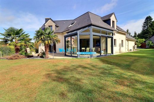 Luxury home in Pont-l'Évêque, Calvados