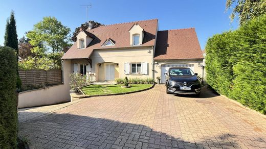 Casa di lusso a La Frette-sur-Seine, Val d'Oise