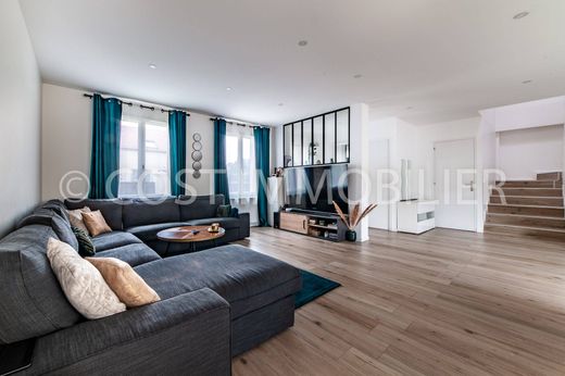 Lüks ev Gennevilliers, Hauts-de-Seine