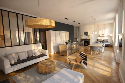 Apartment in Lyon, Rhône