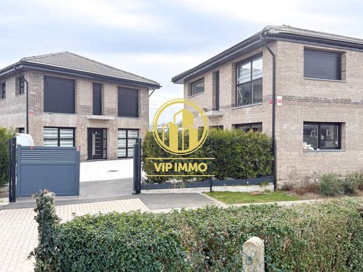 Casa de lujo en Loos, Norte