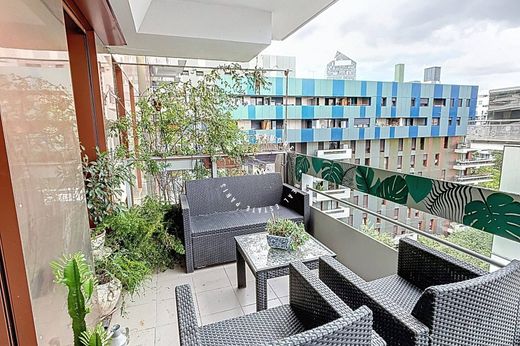Apartment in Boulogne-Billancourt, Hauts-de-Seine