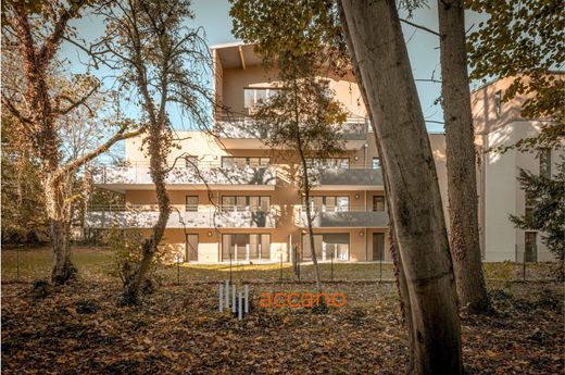 Apartment in Bourg-en-Bresse, Ain