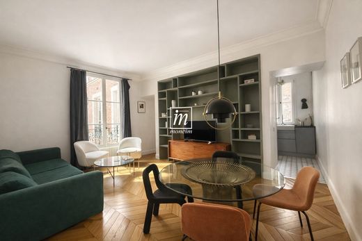 Apartament w Champs-Elysées, Madeleine, Triangle d’or, Paris