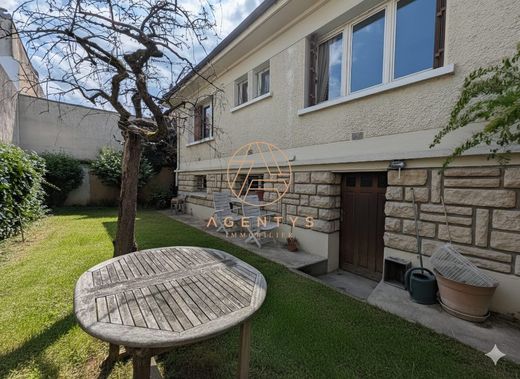 Casa de luxo - Saint-Maur-des-Fossés, Val-de-Marne