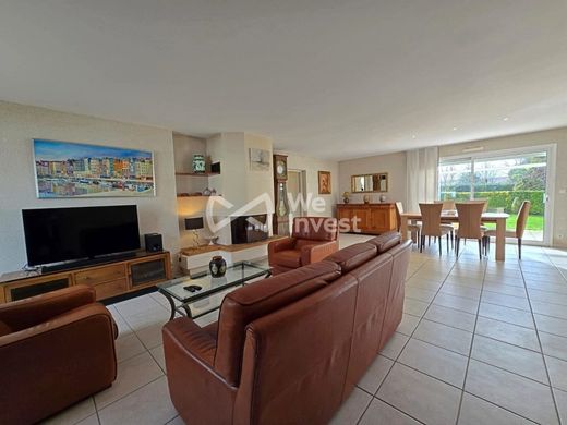 Luxury home in Jard-sur-Mer, Vendée