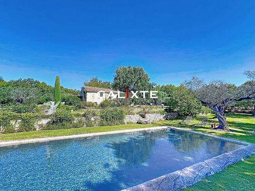 Maison de luxe à Tourrettes, Var