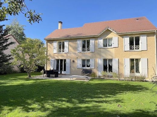 Luxury home in Le Plessis-Trévise, Val-de-Marne