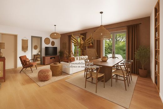 Apartment / Etagenwohnung in Nizza, Alpes-Maritimes