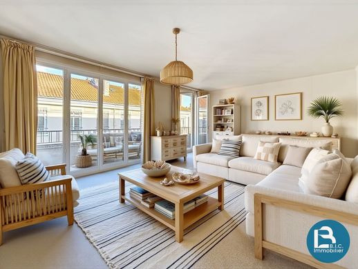 Apartment in Lyon, Rhône