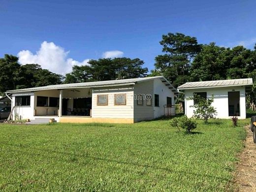 Luxury home in Afaahiti, District de Vairao