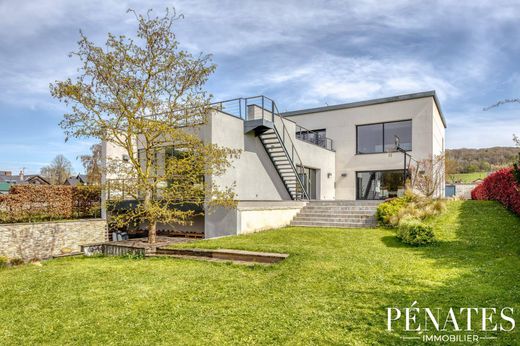 Luxury home in Saint-Martin-de-Boscherville, Seine-Maritime