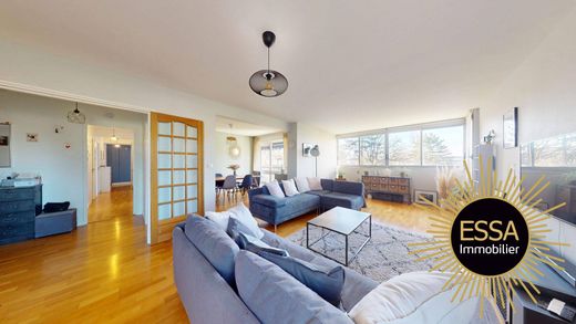 Appartamento a Vélizy-Villacoublay, Yvelines