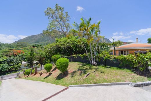 Luxury home in Mont-Dore, Le Mont-Dore