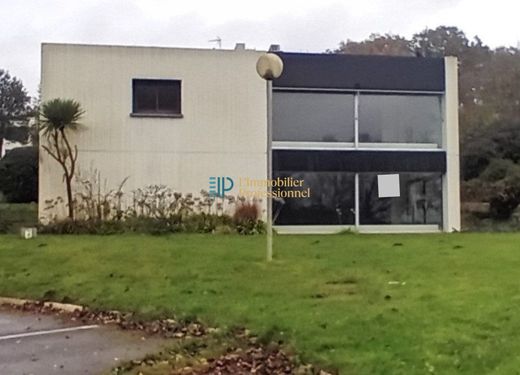 Ufficio a Quimper, Finistère