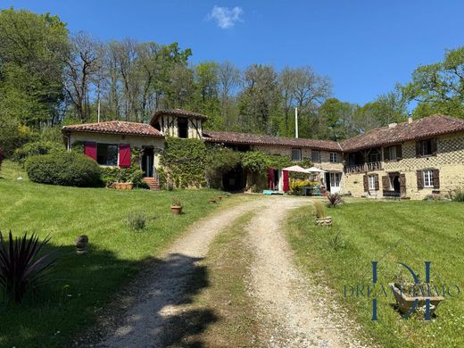 Lüks ev Castelnau-Magnoac, Hautes-Pyrénées