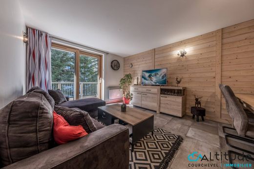 Apartment / Etagenwohnung in Courchevel, Savoy