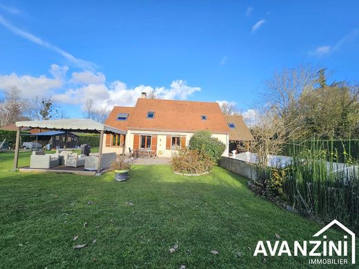 Luksusowy dom w Villiers-sur-Morin, Seine-et-Marne