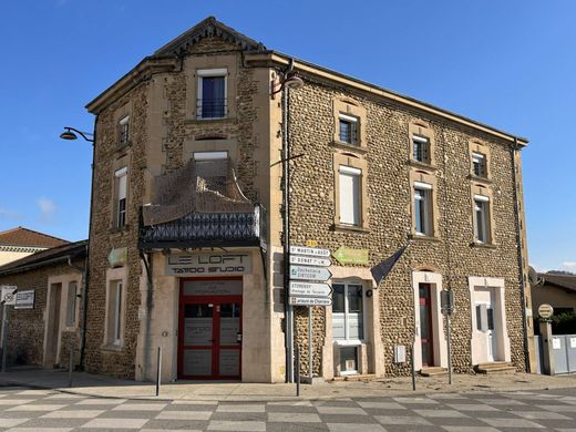 Residential complexes in Châteauneuf-de-Galaure, Drôme