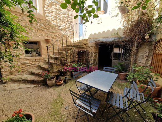 Luxus-Haus in L'Isle-sur-la-Sorgue, Vaucluse