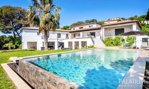 Πολυτελή κατοικία σε Sainte-Maxime, Var