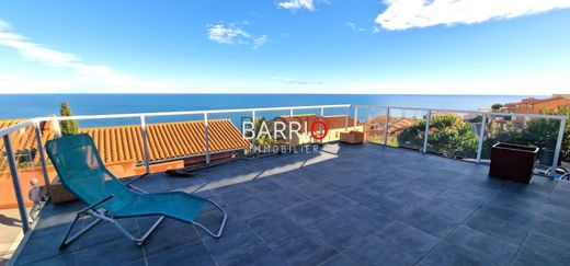 Cervera de la Marenda, Pyrénées-Orientalesの高級住宅