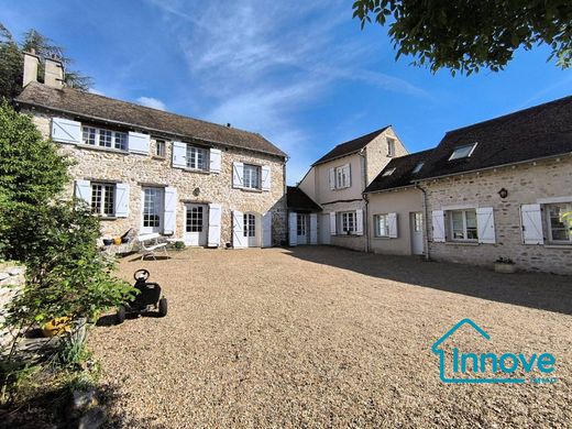 Luxury home in Guerville, Yvelines