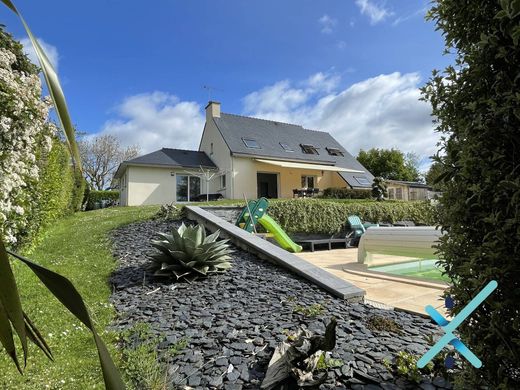 Luxury home in La Forêt-Fouesnant, Finistère