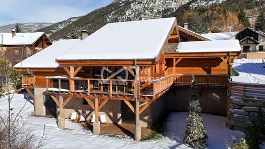Luxury home in Briançon, Hautes-Alpes