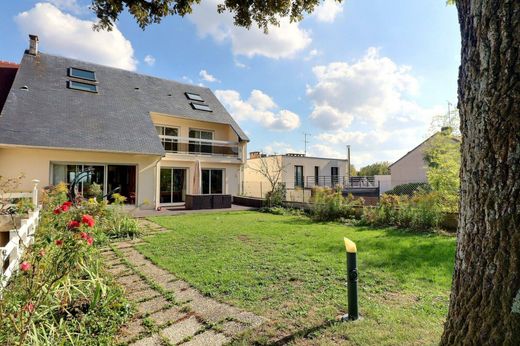 Verrières-le-Buisson, Essonneの高級住宅