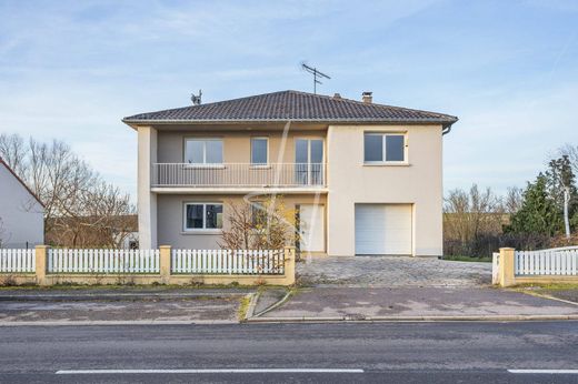 Luxury home in Charly-Oradour, Moselle