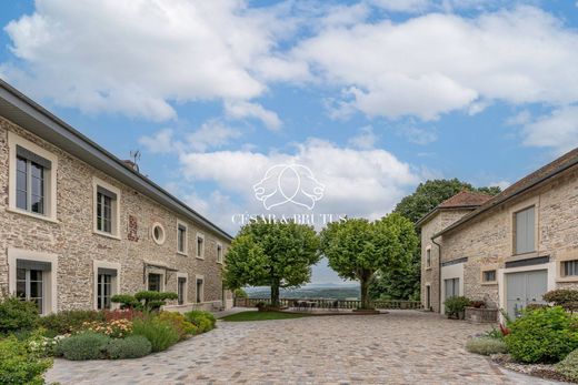 Элитный дом, Bourgoin-Jallieu, Isère