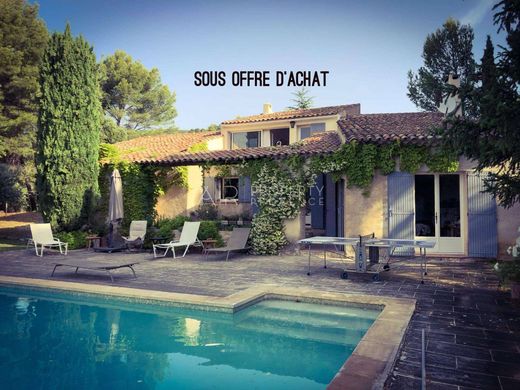 Luxus-Haus in Lourmarin, Vaucluse