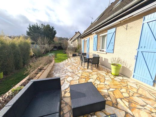 Casa de lujo en Les Clayes-sous-Bois, Yvelines