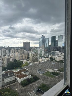 ‏דירה ב  Courbevoie, Hauts-de-Seine