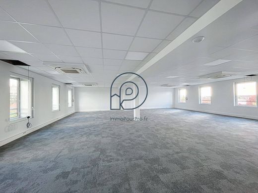 Ofis Lille, North