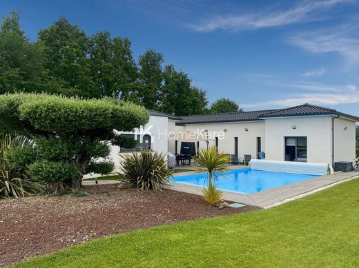 Luxury home in Montauban, Tarn-et-Garonne