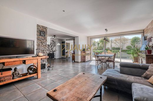 Luxury home in Meaux, Seine-et-Marne
