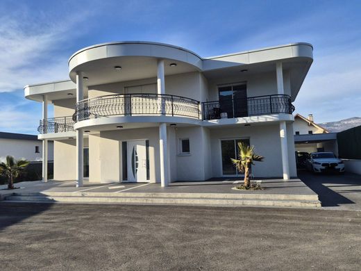 Chambéry, Savoyの高級住宅