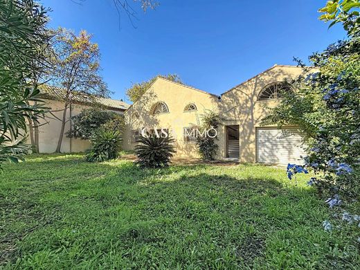 منزل ﻓﻲ La Crau, Var