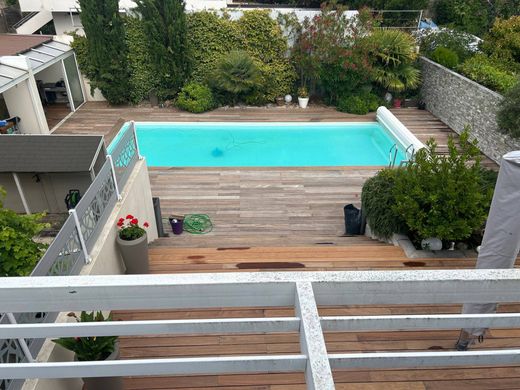 Luxury home in La Rochelle, Charente-Maritime