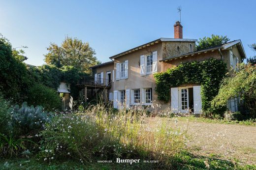 Luxus-Haus in Curis-au-Mont-d'Or, Rhône