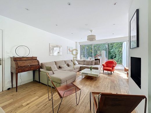 Luxury home in Villeneuve-d'Ascq, North
