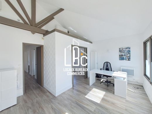 Офис, Basse-Goulaine, Loire-Atlantique